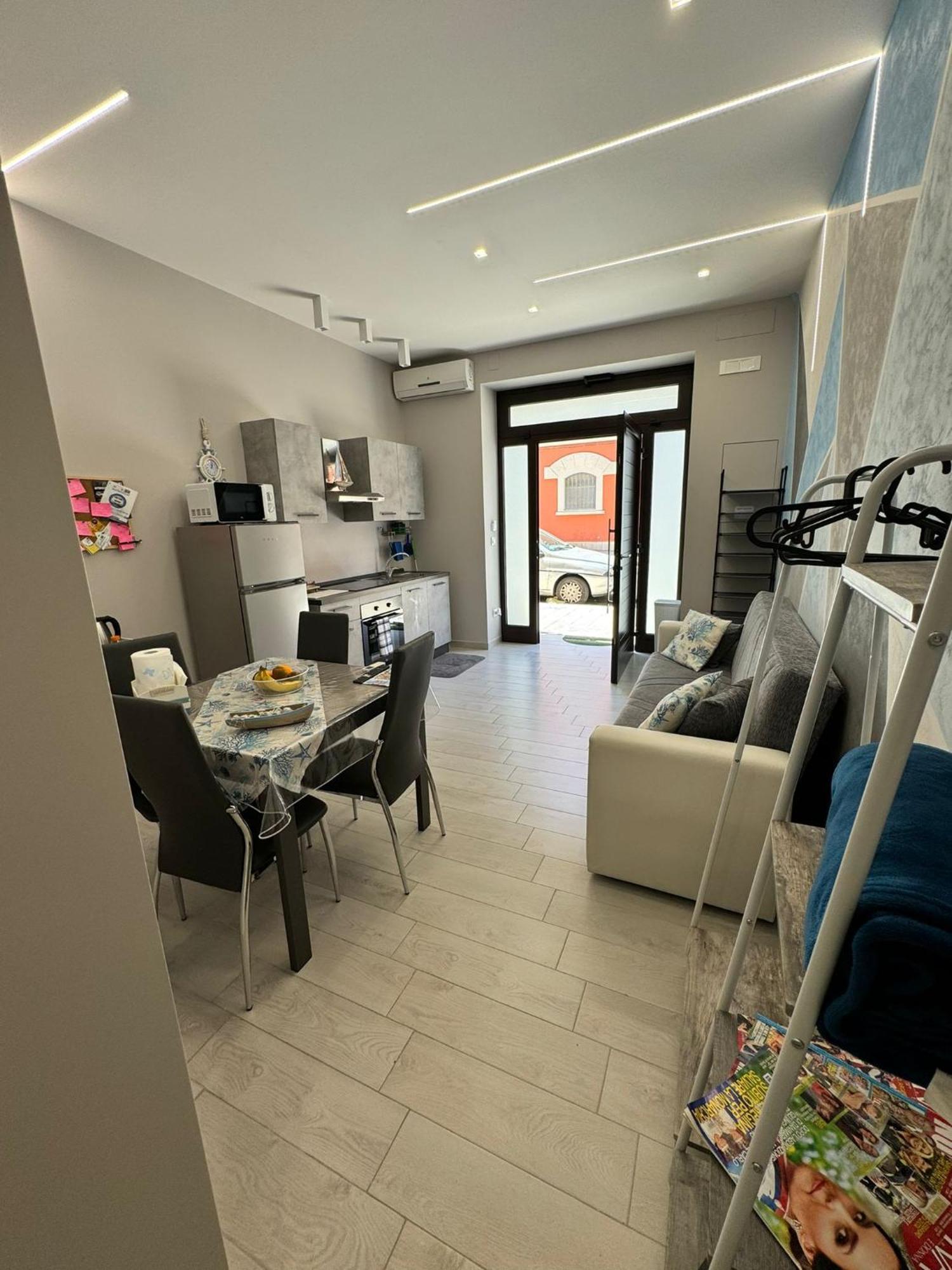 Casa Vacanze Manthy Posizione Centrale Bari Extérieur photo