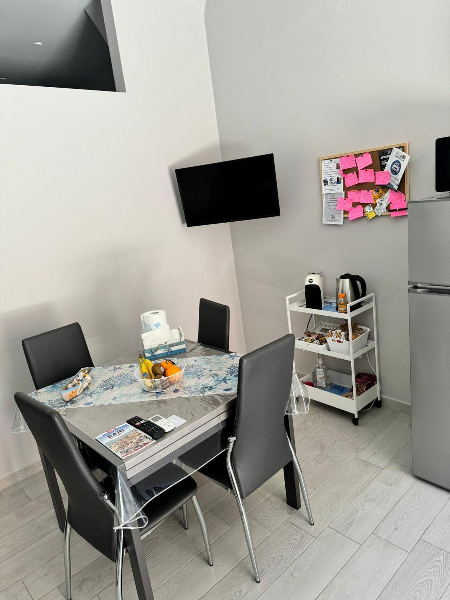 Casa Vacanze Manthy Posizione Centrale Bari Extérieur photo