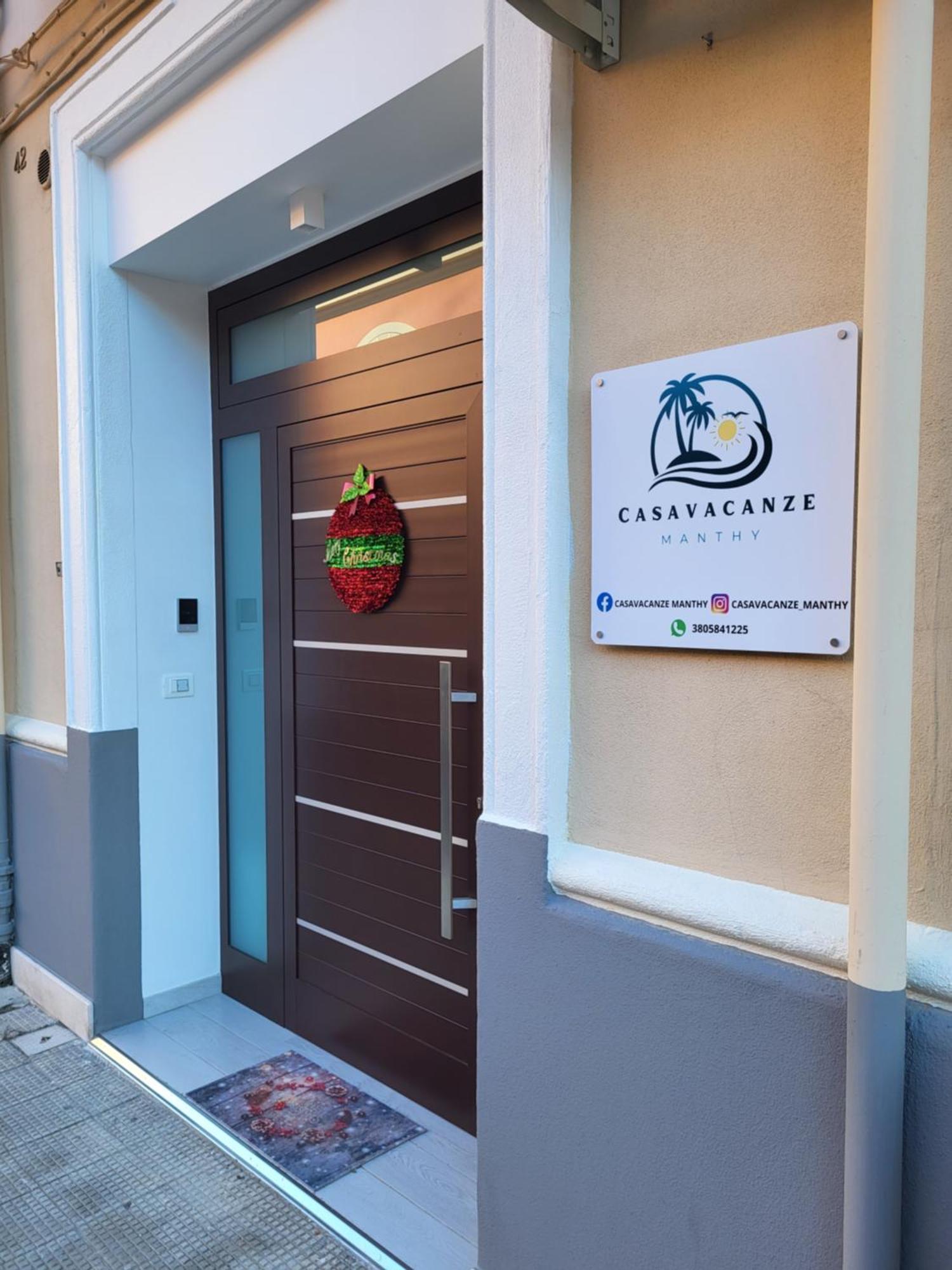 Casa Vacanze Manthy Posizione Centrale Bari Extérieur photo