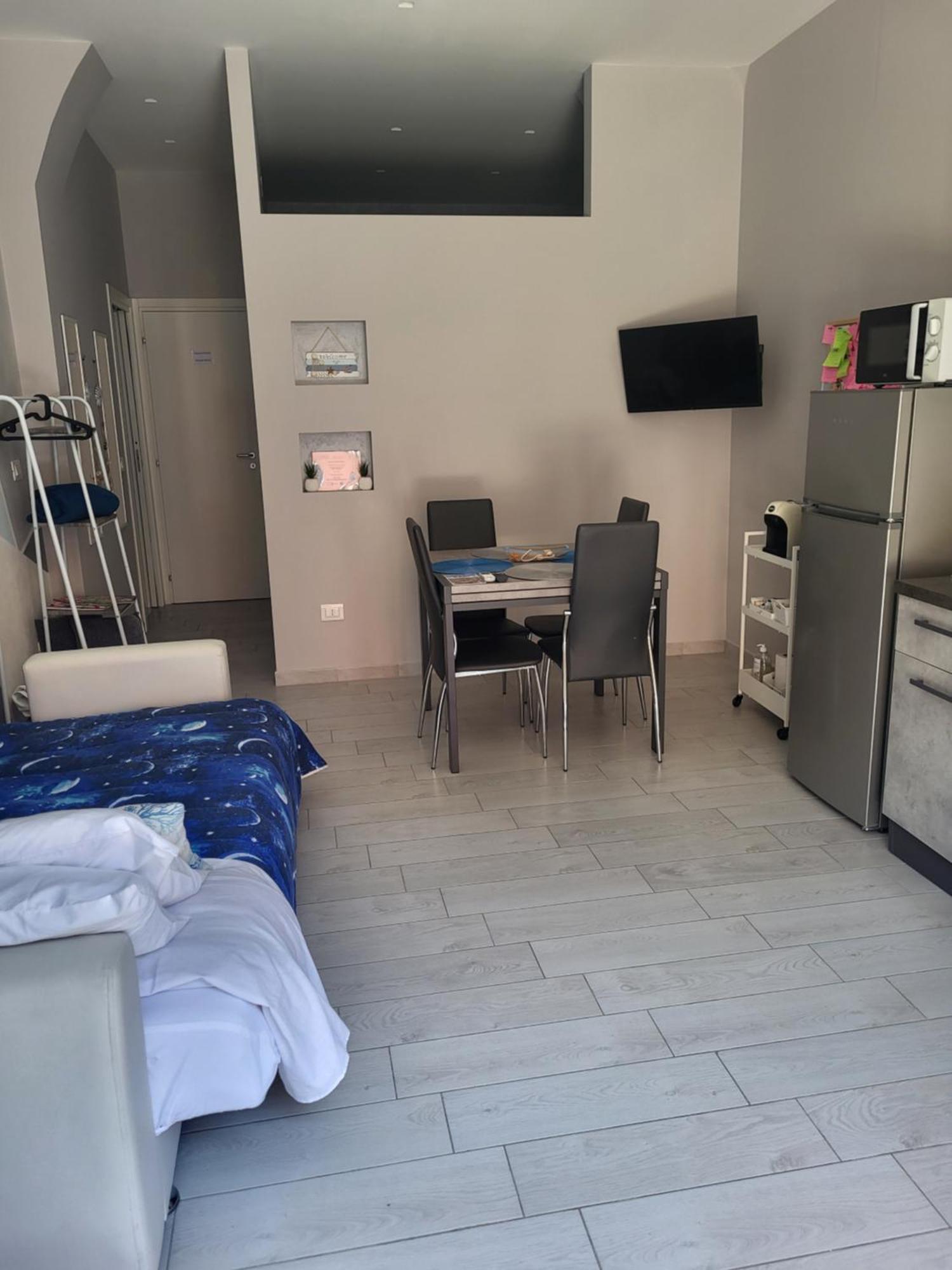 Casa Vacanze Manthy Posizione Centrale Bari Extérieur photo